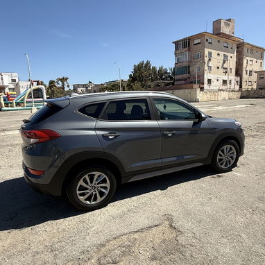 Vendo se vende tucson 2018 barato - Img 120046965