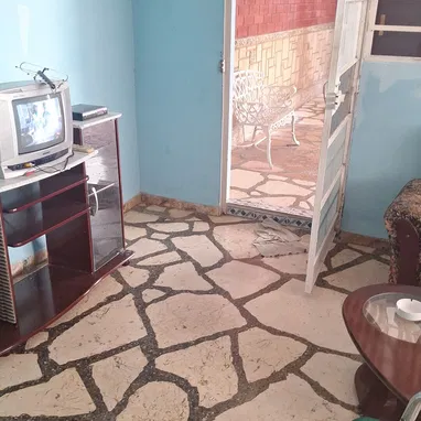 Se renta apartamento en playa con carpoch - 4/6