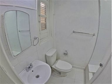 Apartamento de una habitación en Centro Habana 300 al mes. Sólo WhatsApp 58425304 - Img 65130067