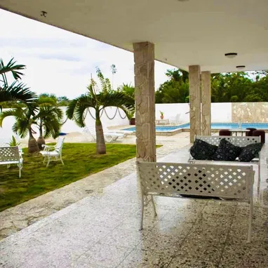 🪼 CASA CON PISCINA EN BOCA CIEGA | IDEAL PARA EVENTOS Y VACACIONES 🌴🏡✨ - Img 122596021