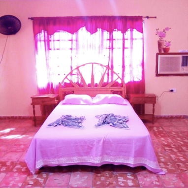 Renta de casa con piscina en Guanabo - Img 118724940