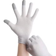 Guantes blancos tactiles y de frio Y negros para Moto y bicicleta - Img 55616295