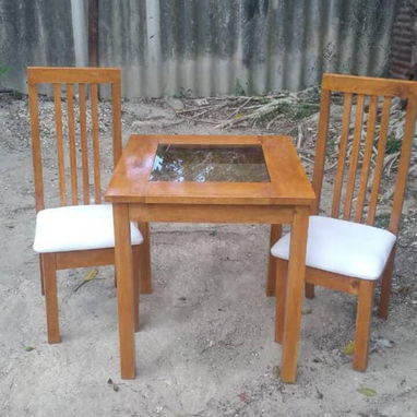Comedor Pequeño con 2 Sillas - 5/6