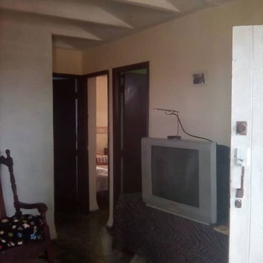Vendo apartamento de 3 cuartos 5to piso en la zona 7 de alamar,con contrato de gas , telefono fijo y servicio nauta - Img 125505301