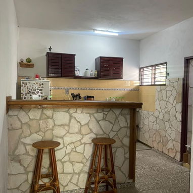 Se vende amplia casa con apartamento independiente – Santa Fe, Playa (Reparto El Roble) - 7/10