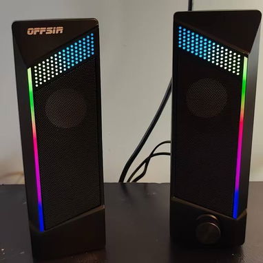 * Bocinas Gamer para PC con Luces RGB, USB y Auxiliar 3.5 mm - Img 121545239