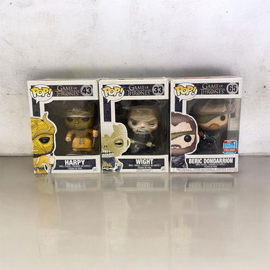 FUNKOS Y PELUCHES - Img 122124061