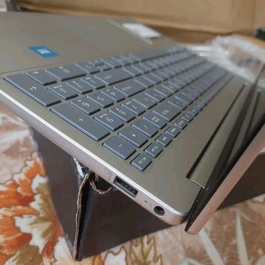 320USD Laptop HP 15 N200 - 3/5