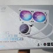 Disipación líquida ROG White Edition 2 fanes RGB - Img 49771109