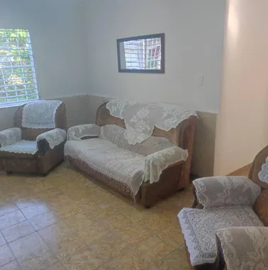 Venta de Apartamento recién modelado de 3 habitaciones en el Vedado J y 9, cerca del malecón habanero y embajada de EEUU - Img 90235314
