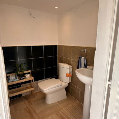 Se vende 2 propiedades en Moron - 9/10