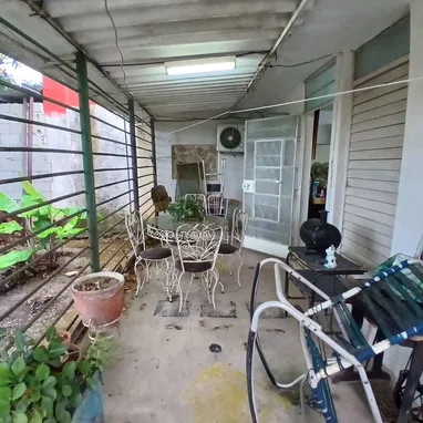 Casa en el Chibás.Guanabacoa - 10/10