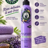 Crema para Peinar Rizos Definidos & Anti-frizz. Herbal Essences - Img 57699450
