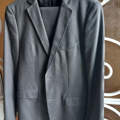 Trajes de hombre talla M - 2/6