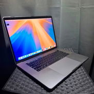 🍎💻 MACBOOK PRO 2018 (🎮 Gráficos AMD 🎮) | Intel Core i7 | 16GB RAM | APPLE SSD 500GB | Batería al 100% 🔋 - Img 56248470