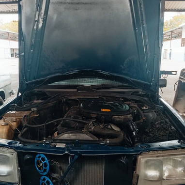 Se vende Mercedes Benz 190E - Img 123823961