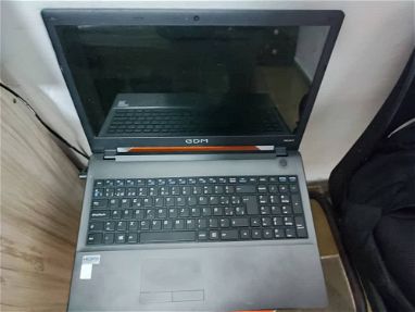 Vendo Laptop GMD - Img 65558899