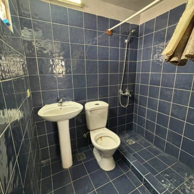 *$35.000usd CON AJUSTE. En venta  casa independiente de 2 pisos en El  Cerro, Reparto Martí. - 7/10