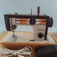 MAQUINA DE COSER VERITAS (eléctrica 220v) - Img 56986290