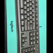 Combo De Mouse y Teclado Logitech MK120 - Img 57891529