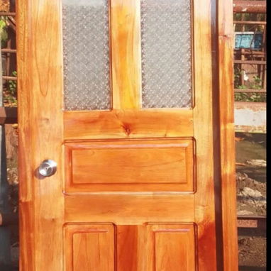 Puerta de madera de cedro - Img 123735738