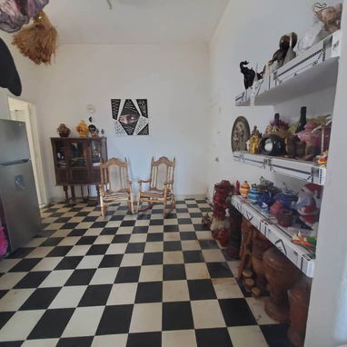 VENTA - 8/10