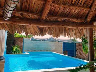 Se renta casa a 1km de la playa de Guanabo con piscina por el gato verde. +53 5 8274462 - Img 42915716