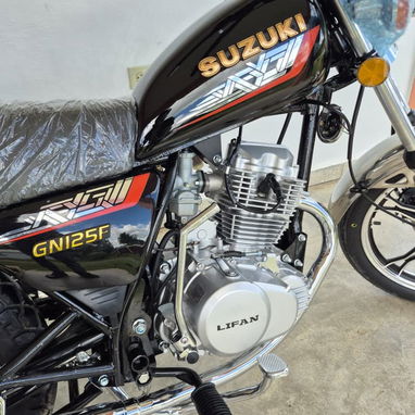 SUZUKI GN125 - 4/4