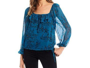 vendo blusa de mujer nueva azul marca jessica simpson - Img main-image