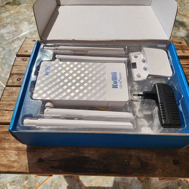 ROUTER WiFi 4G LTE EXTERIOR — KuWfi - 4/6