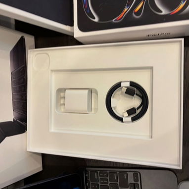 Apple iPad Air 13 2026 13"Liquid 12MP 128 ,256, 512 1TB - Img 123722557