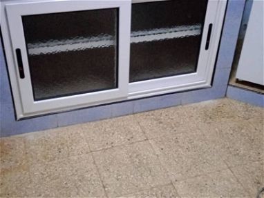 Puertas ventanas y bajos de mecetas de aluminio - Img 66942011
