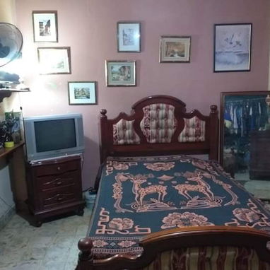 *$9000 usd con ajuste En venta apartamento capitalista años 50 (BAJOS INTERIOR) en Santos Suárez. - Img 125605376