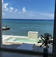 SE RENTA HERMOSA CASA PEGADA AL MAR CON PISCINA EN SANTA FE. - Img 49528999