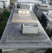 Panteón de granito en Cementerio Colón - Img 45403708