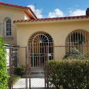 Hermosa casa en santos suarez residencial,cerca de santa catalina - Img 53451708