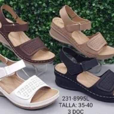 Sandalias de mujer a 26 USD y chancletas tipo sandalias a 22 y a 16 - Img 123155845