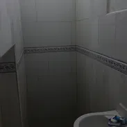 Se vende en el vedado cerca de paseo - Img 56653967