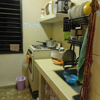 Vendo apartamento a solo 3 cuadras de la Catedral y a 2 de la Bodeguita del Medio - Img 120700502