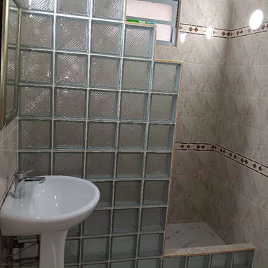 🏡 SE VENDE CASA REMODELADA – SAMPLIACIÓN DEL SEVILLANO - 5/10
