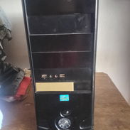 Vendo chasis para PC de uso,en muy buenas condiciones 5000 - Img 57558546