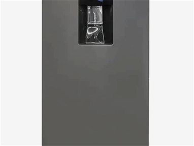 Refrigerador con dispensador de 7 pies marca Royal - Img 60389808