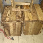 Parles y bancos de madera - Img 57117842