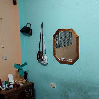 Vendo casa en el cerro con servicios garantizados - 7/10