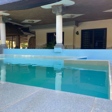 J Casa de renta en Guanabo (con piscina) (respaldo energético) / GUAL-001 - 6/9