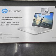 Laptop hp i3, 12na generación, 8 gb de ram, 15.6 pulgadas, pantalla FHD. Nueva en su caja sellada. Tiene garantía 😉 - Img 45268920