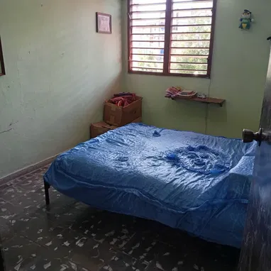 Vendo apartamento en la zona 11 de alamar de 2 cuartos 3er piso - Img 123097934