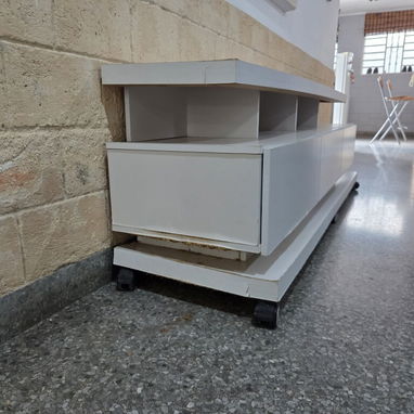 Mueble para televisor de uso - 3/5