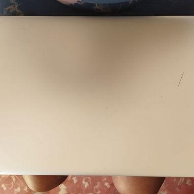 Laptop para resolver, buena bateria - 4/5