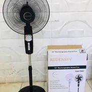 Ventilador recargable negro - Img 55799491